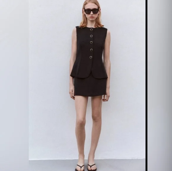 Zara Short Vest Jumpsuit - Picture 4 of 6